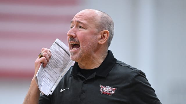 Solon vs Lakota West girls basketball Classic in the Country Jeff Harwell21